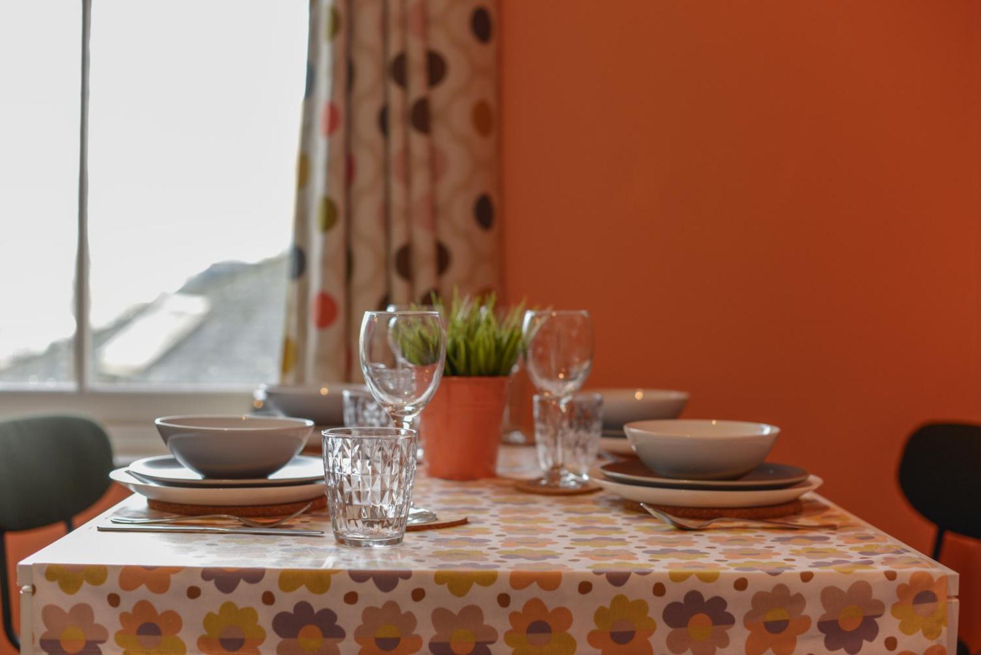 Harbour Court Plymouth - Free Parking - Tucked Away On The Barbican With Courtyard - By Ocean City Retreats Exteriör bild